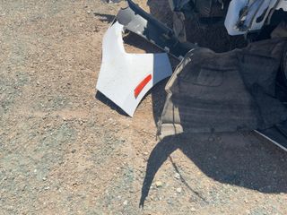 Vehicle Parts Image #1